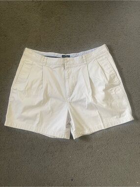 Club Room Light Gray Flat-Front Men's Shorts size 38
